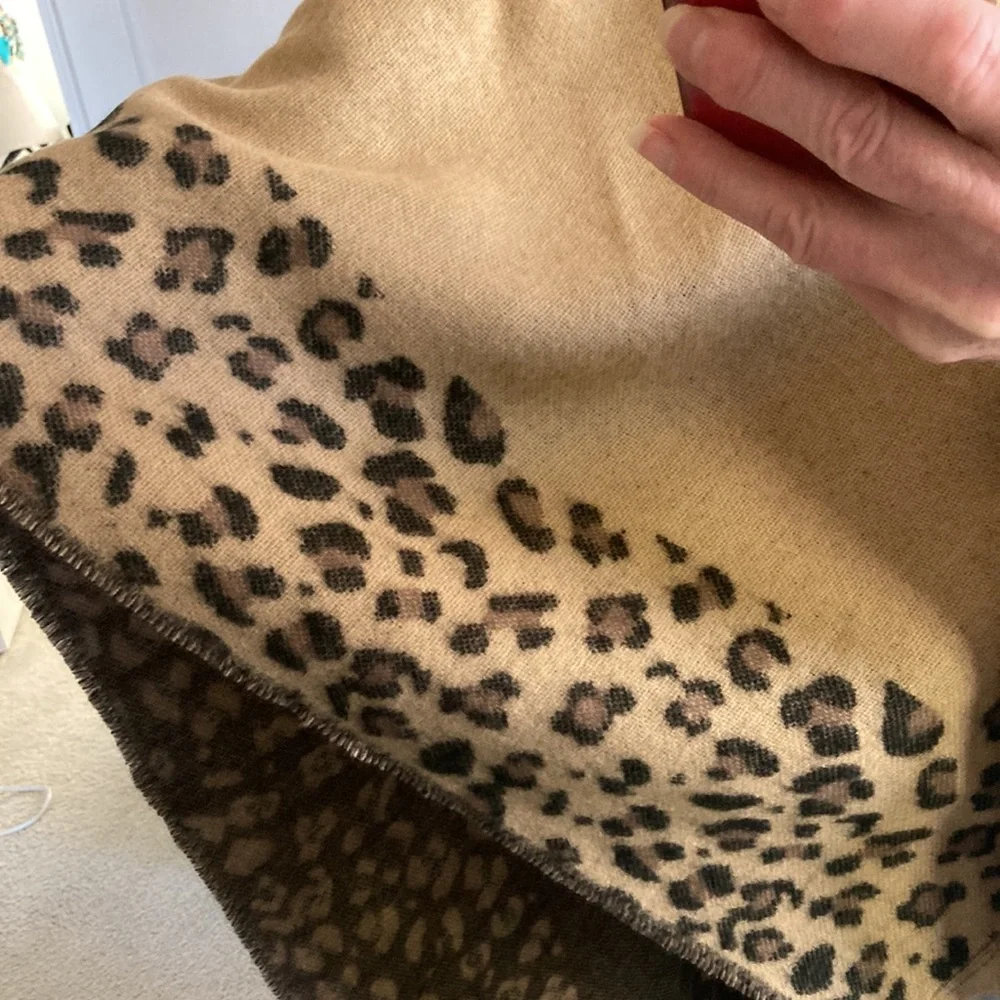 Tan & Animal Print Open Cardigan Sweater Kimono Wrap - Picture 7 of 10